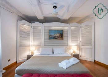Camera da letto - Quadrilocale piazza Rondanini, Roma (zona Centro Storico) - foto 14