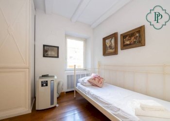 Camera da letto - Quadrilocale piazza Rondanini, Roma (zona Centro Storico) - foto 21