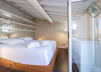 Camera da letto - Quadrilocale piazza Rondanini, Roma (zona Centro Storico) - foto 25
