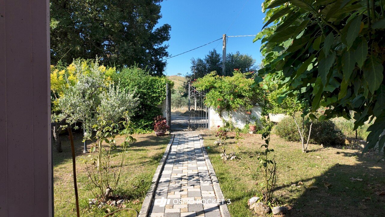dji_export_20260630_083810_1783081833455_photo.jpg - Villa Contrada Crocifisso 3, Penne - photo 2