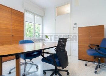 WhatsApp Image 2026-07-23 at 12.45.47 (6) - Office Viale Roma 8, Vicenza - photo 2