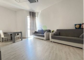 Salone - Trilocale Via Roma 89, Livorno - foto 1