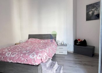 Camera matrimoniale - Trilocale Via Roma 89, Livorno - foto 11