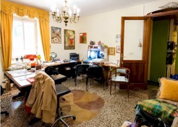 2 - Appartamento all'asta Via Assarotti 26/1, Genova (zona Castelletto) - foto 1