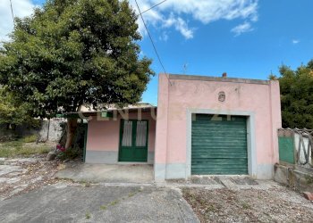 Garage con Cantina - Villa Via Aurelia 4, Vecchiano - foto 19