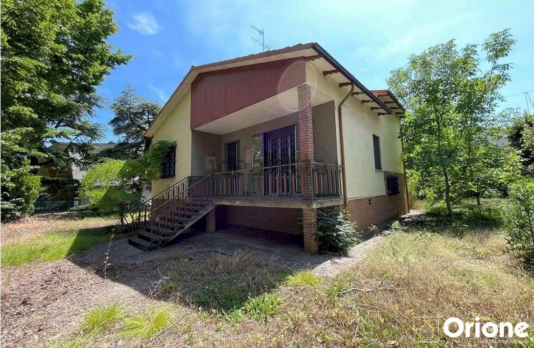 Villa Modena - foto 1