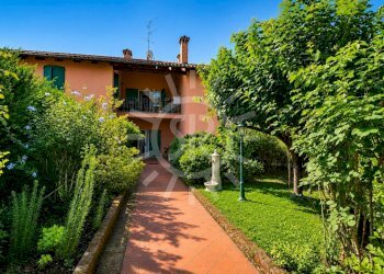 Porzione di casa San Lazzaro di Savena - foto 1