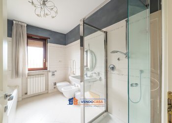 Trilocale Carmagnola - foto 11