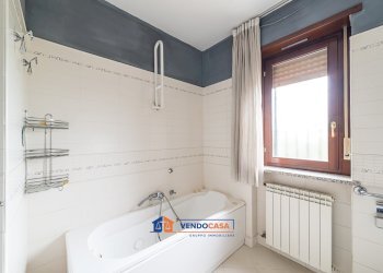 Trilocale Carmagnola - foto 12