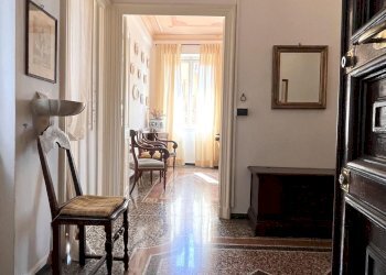 Two-room apartment Corso Monte Grappa, Genova - photo 2