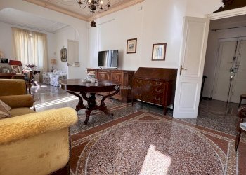 Two-room apartment Corso Monte Grappa, Genova - photo 9