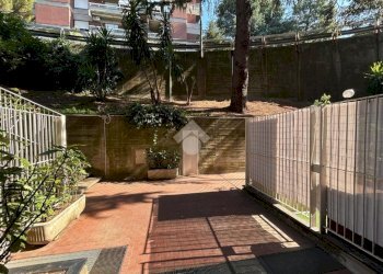 Appartamento Via Rollino, Genova (zona Sestri Ponente) - foto 8