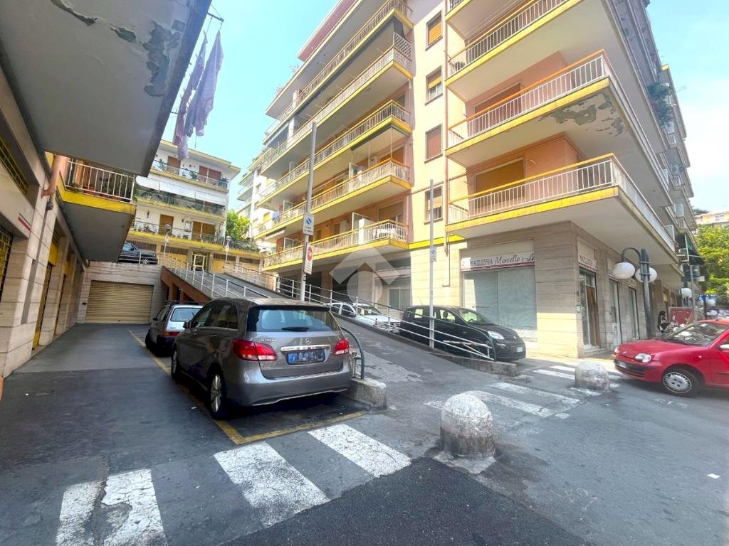 Box Via Galileo Galilei, Sanremo - foto 1