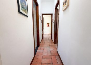 Three-room apartment Via Principale, Imperia - photo 23