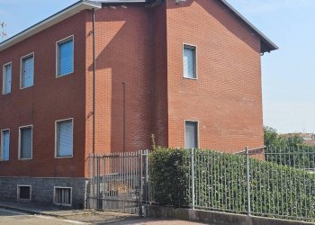 Four-room apartment Vercelli - photo 1