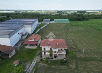 Independent house Via Provinciale Saluzzo, Barge - photo 8