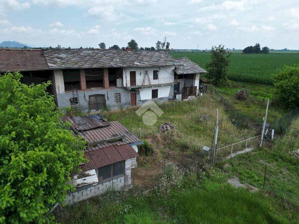 Independent house Via Pralargo, Barge - photo 1