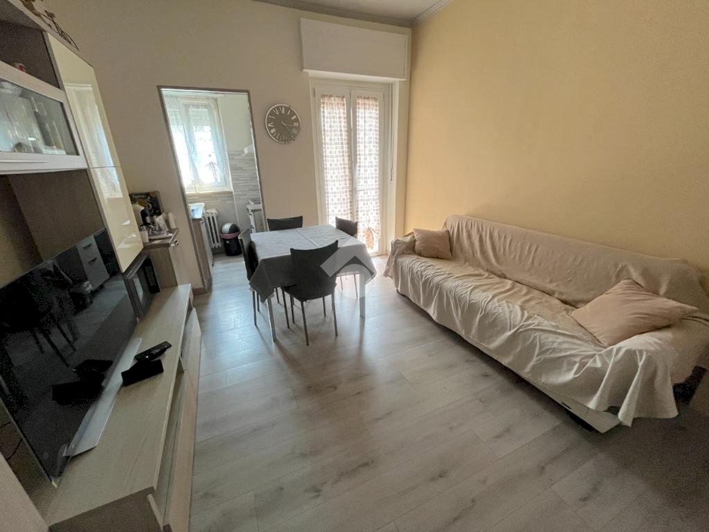 Three-room apartment Via Pietro Chiampo, Pinerolo - photo 3