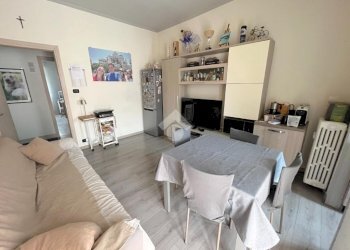 Three-room apartment Via Pietro Chiampo, Pinerolo - photo 2