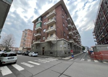 Three-room apartment Via Pietro Chiampo, Pinerolo - photo 24