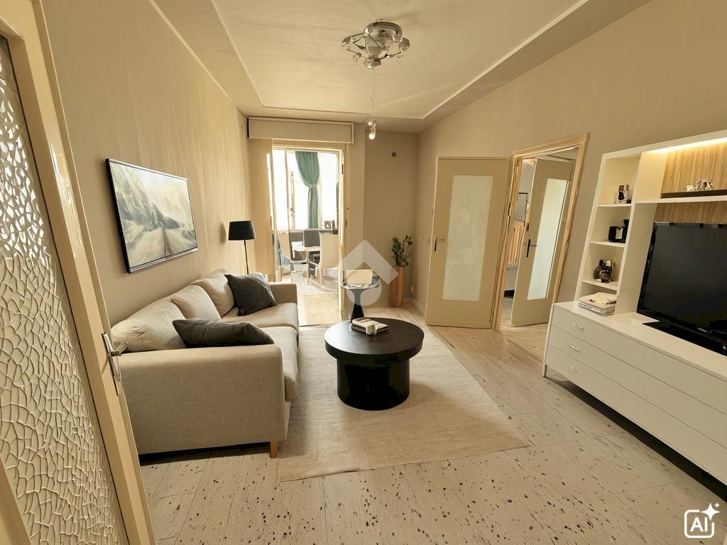 Three-room apartment Via fiume, Pinerolo - photo 1