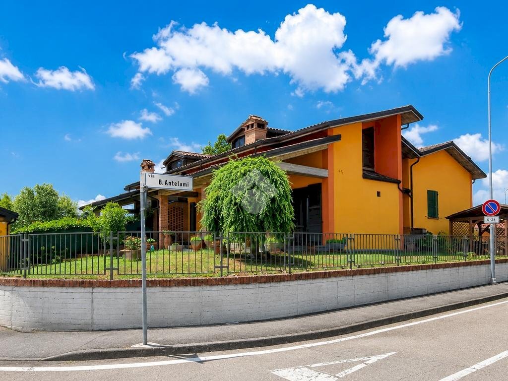 Porzione di casa Via Raffaello, Medesano - foto 2