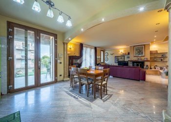Villa Via Raffaello, Medesano - foto 4
