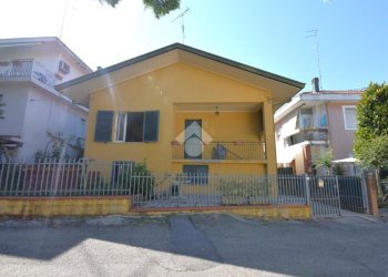 Villa Viale Terni, Riccione - photo 19
