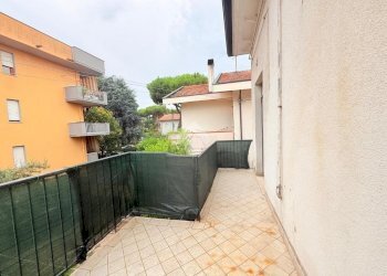Three-room apartment Viale Ventimiglia, Riccione - photo 18