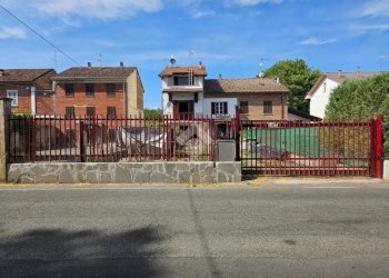Semi-detached house Via Borgo Giardino, Castelnuovo Belbo - photo 1