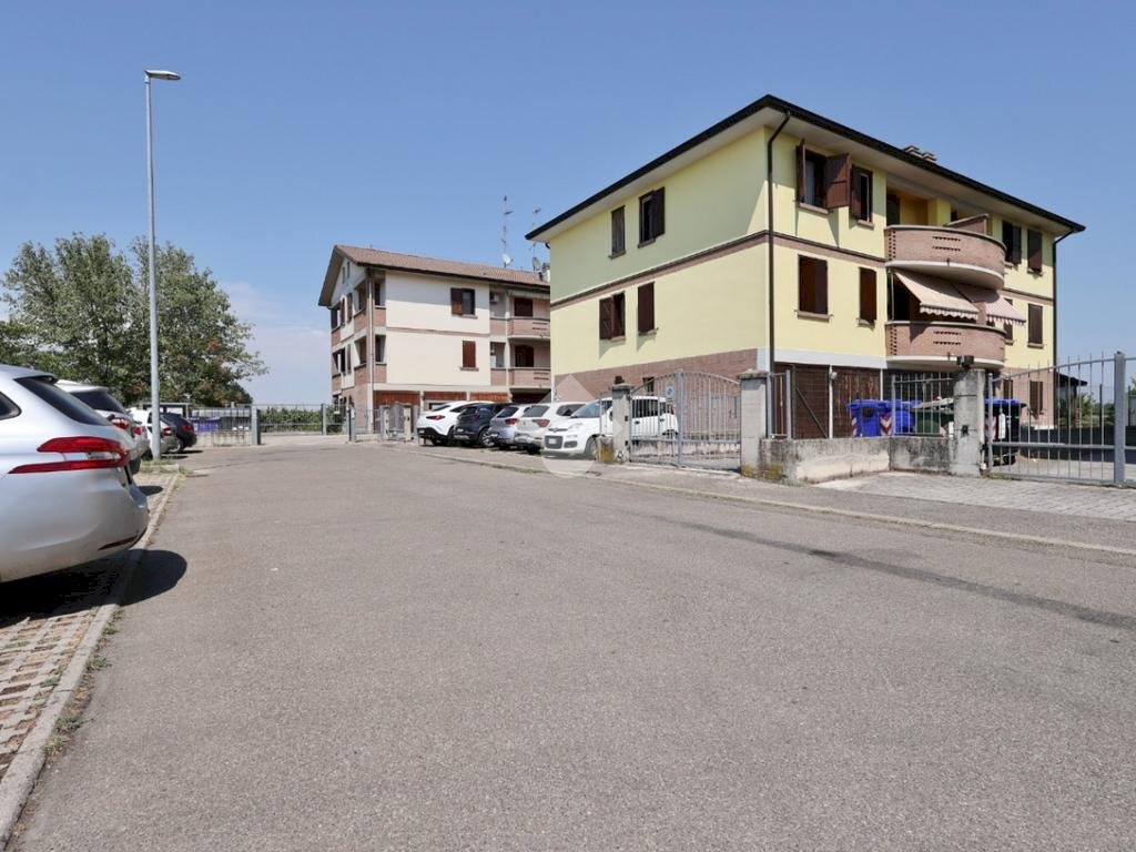Three-room apartment Via Francesco Borromini, Reggio nell'Emilia - photo 1