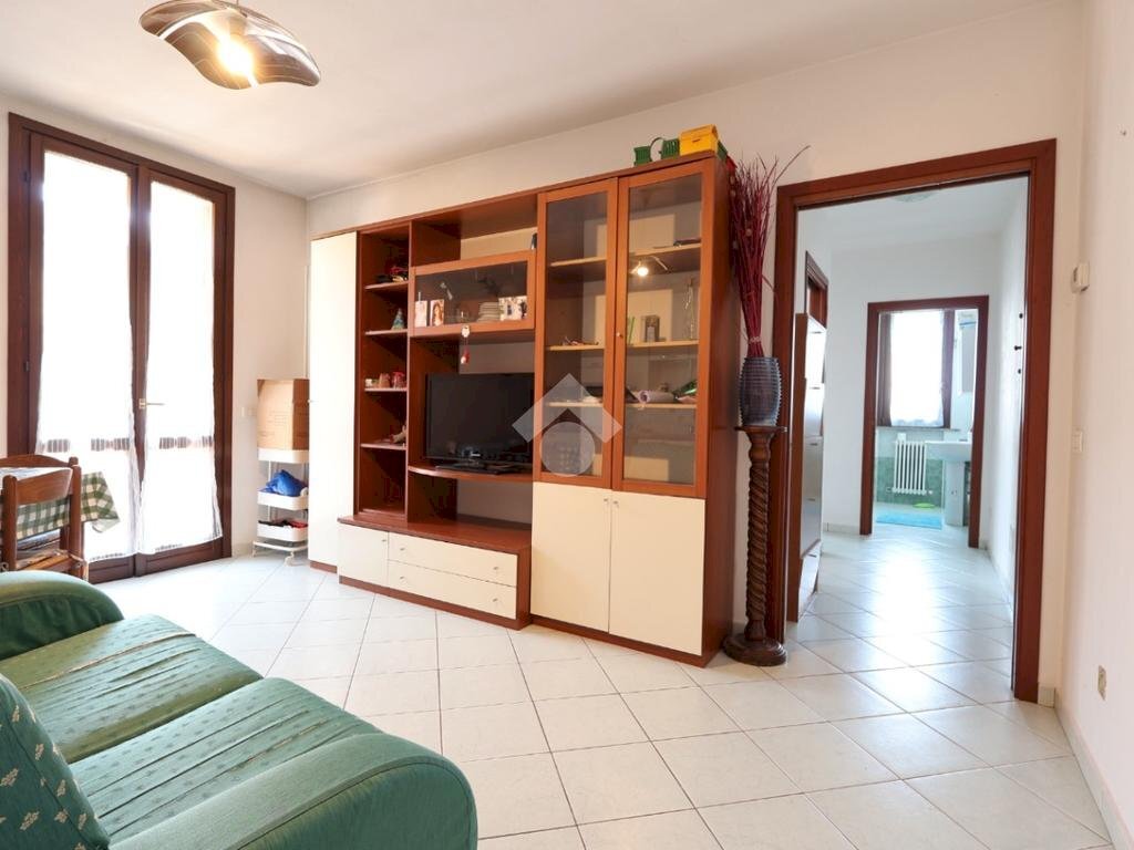 Three-room apartment Via Francesco Borromini, Reggio nell'Emilia - photo 3