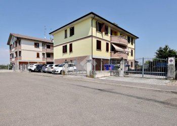 Three-room apartment Via Francesco Borromini, Reggio nell'Emilia - photo 31