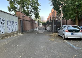 Box Via Giambellino, Milano (zona Giambellino) - foto 2