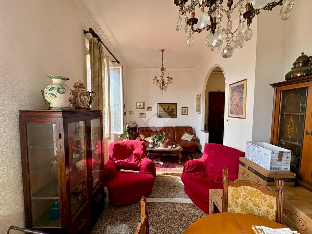 Appartamento Via cornigliano, Genova (zona Cornigliano) - foto 2