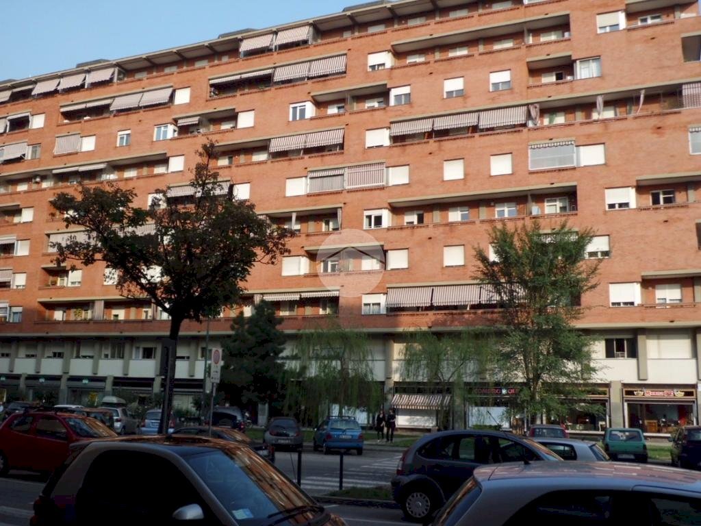 Quadrilocale Corso Benedetto Croce, Torino (zona Lingotto) - foto 1