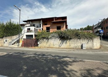 Portion of a house Strada Laverdina, Asti - photo 2