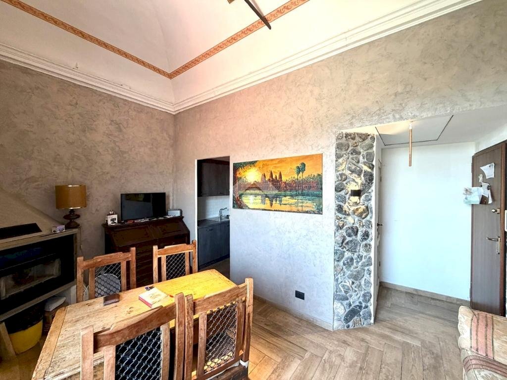 Trilocale Via Sant'Ambrogio di Fegino, Genova (zona Borzoli) - foto 3