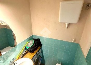 Trilocale Via Sant'Ambrogio di Fegino, Genova (zona Borzoli) - foto 14