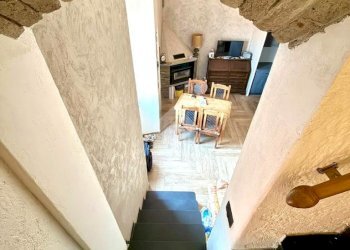 Trilocale Via Sant'Ambrogio di Fegino, Genova (zona Borzoli) - foto 16