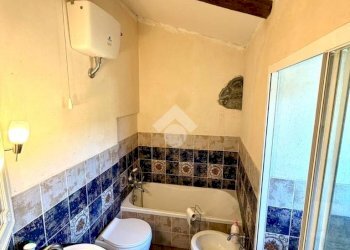 Trilocale Via Sant'Ambrogio di Fegino, Genova (zona Borzoli) - foto 22