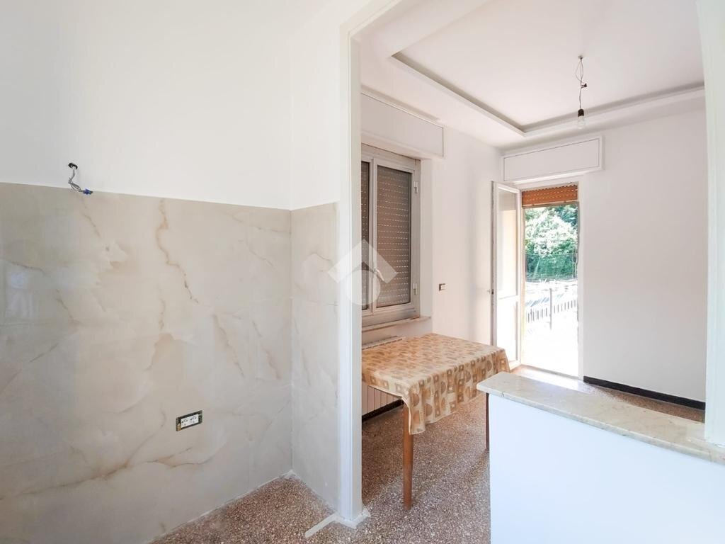Trilocale Via Marco Giuseppe Compagnoni, Genova (zona Rivarolo) - foto 2