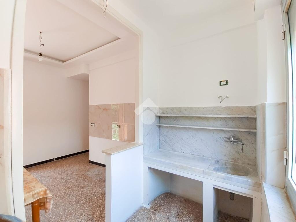 Trilocale Via Marco Giuseppe Compagnoni, Genova (zona Rivarolo) - foto 3