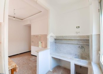 Trilocale Via Marco Giuseppe Compagnoni, Genova (zona Rivarolo) - foto 3