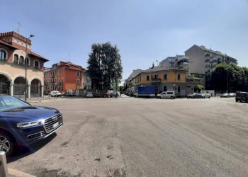 Foto 22 - Bilocale Via Bolzano
 
23, Milano - foto 22