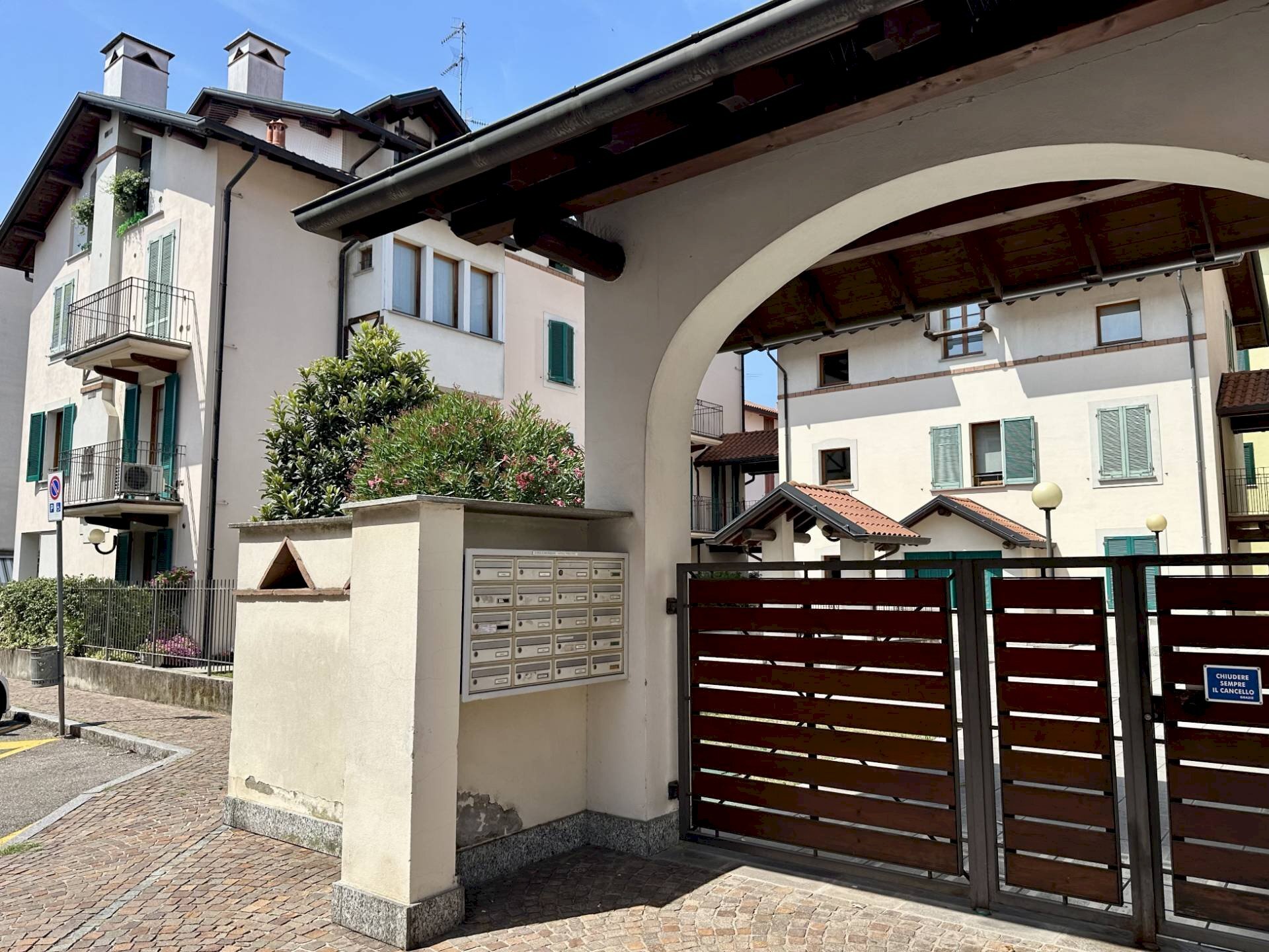 Foto 2 - Two-room apartment Via Mazzini, Malnate - photo 2