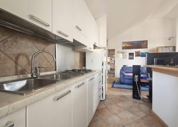 Foto 11 - Two-room apartment Via Mazzini, Malnate - photo 11