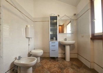 Foto 17 - Two-room apartment Via Mazzini, Malnate - photo 17