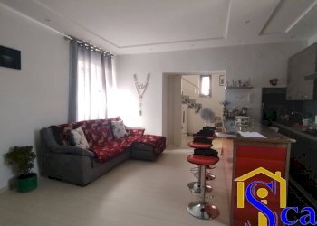 Foto 1 - Casa indipendente via giuseppe russo, Pastorano - foto 1