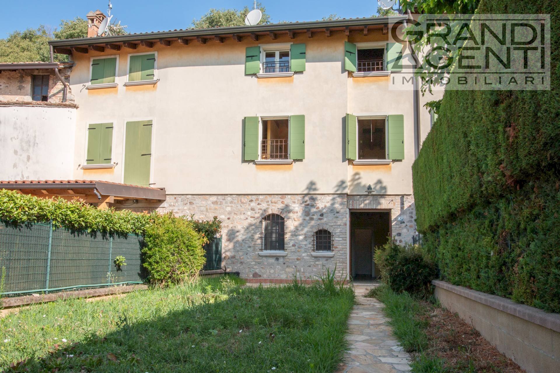 Foto 1 - Villa a Schiera Baccoli di Sopra
 
1, Peschiera del Garda - foto 1